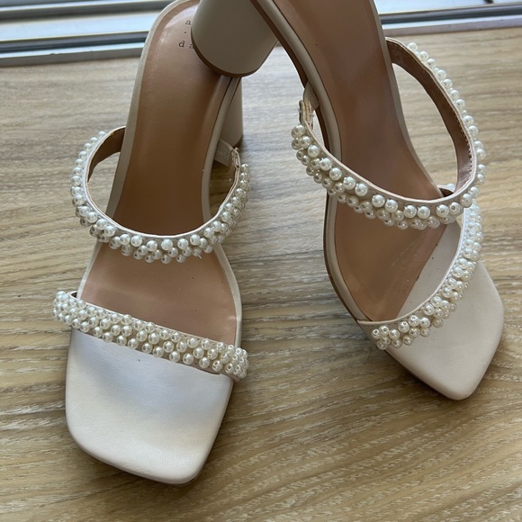 Audra Mule Heels- A New Day - Picture 2 of 4